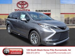 2026 Toyota Sienna Limited 7 PASSENGER