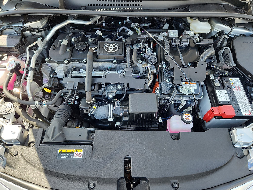 2025 Toyota Corolla LE - Photo 30