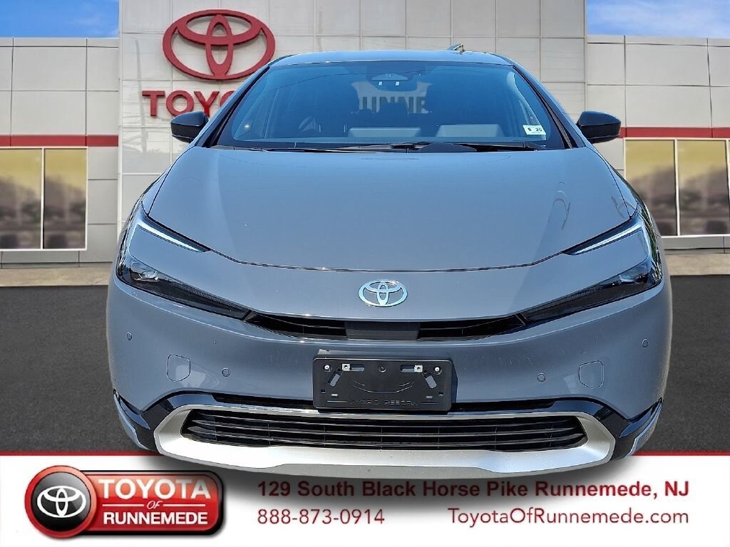 Used 2024 Toyota Prius Prime XSE Hatchback