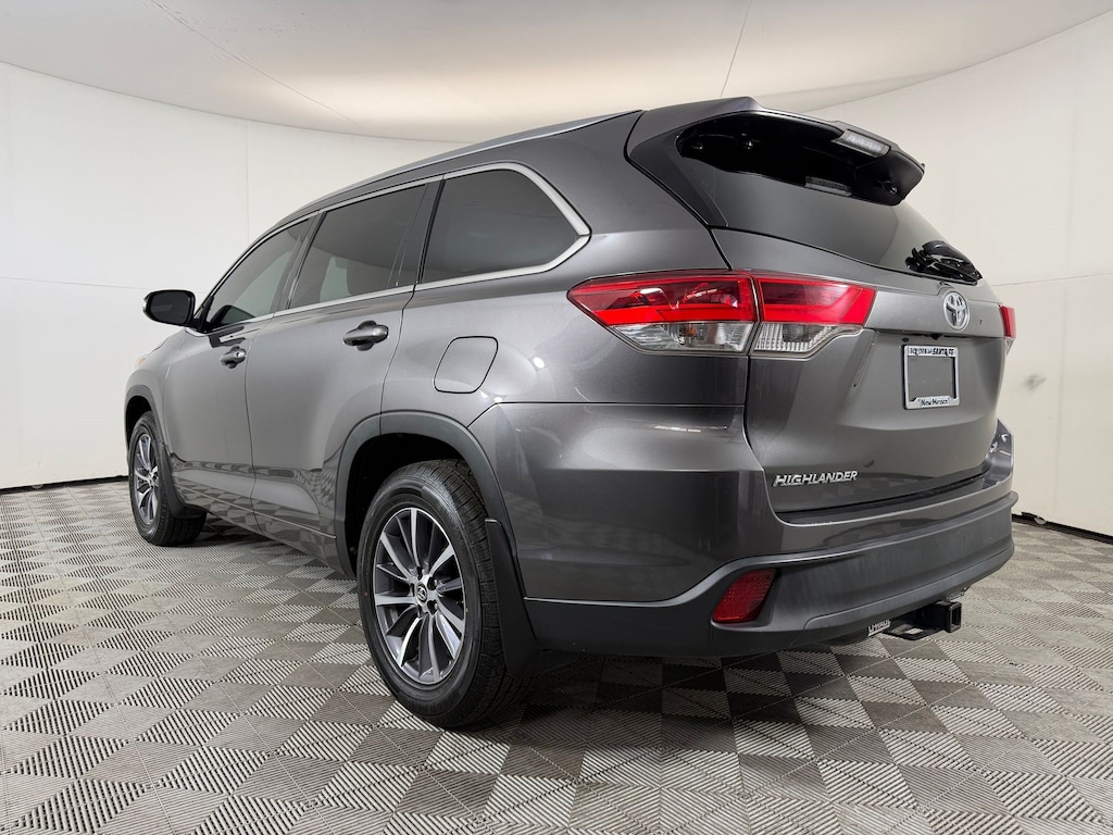 Used 2018 Toyota Highlander XLE SUV