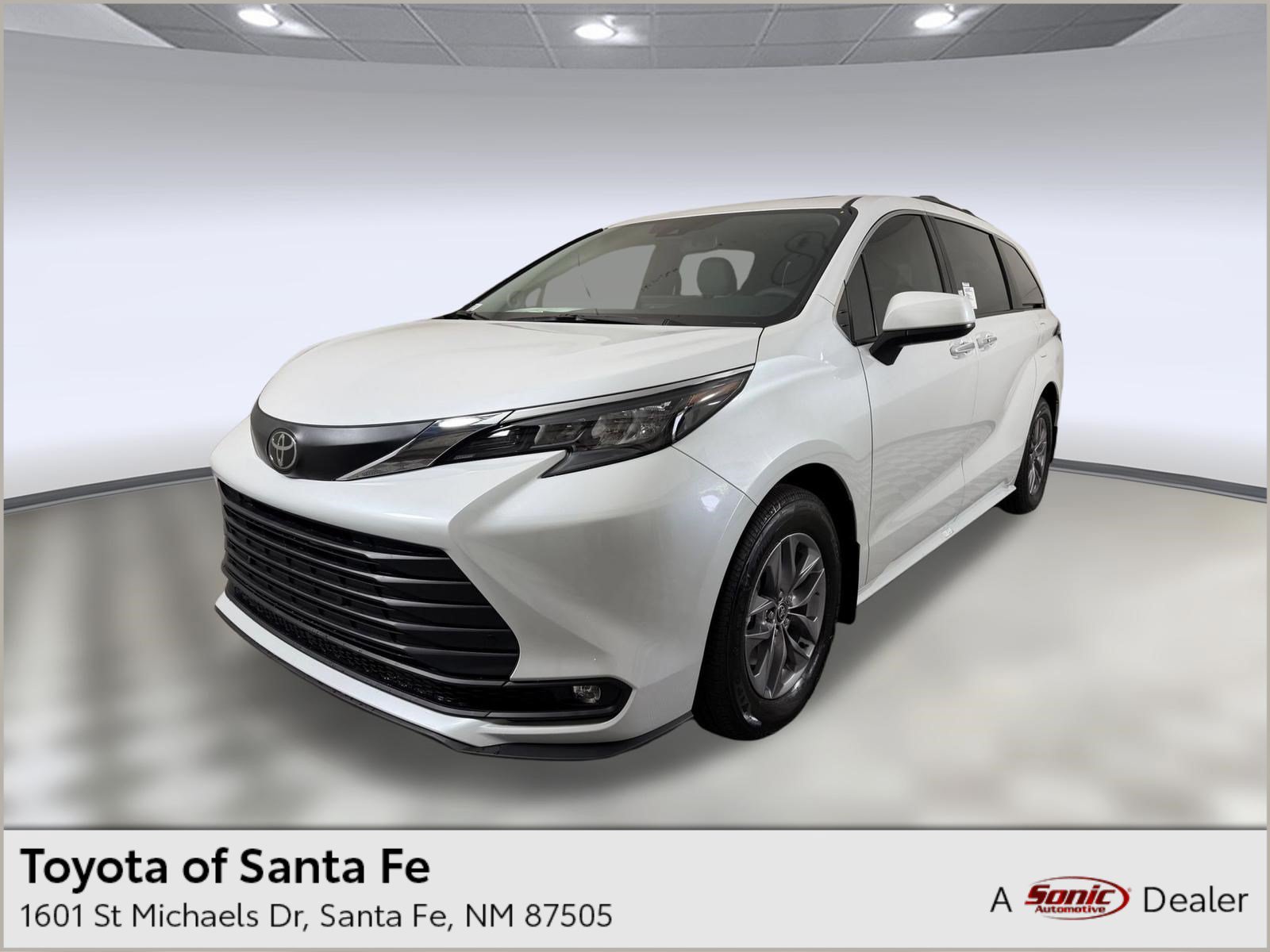 New 2026 Toyota Sienna XLE Van Passenger Van