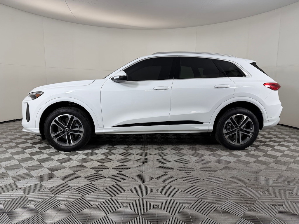 Used 2025 Audi Q5 Premium SUV