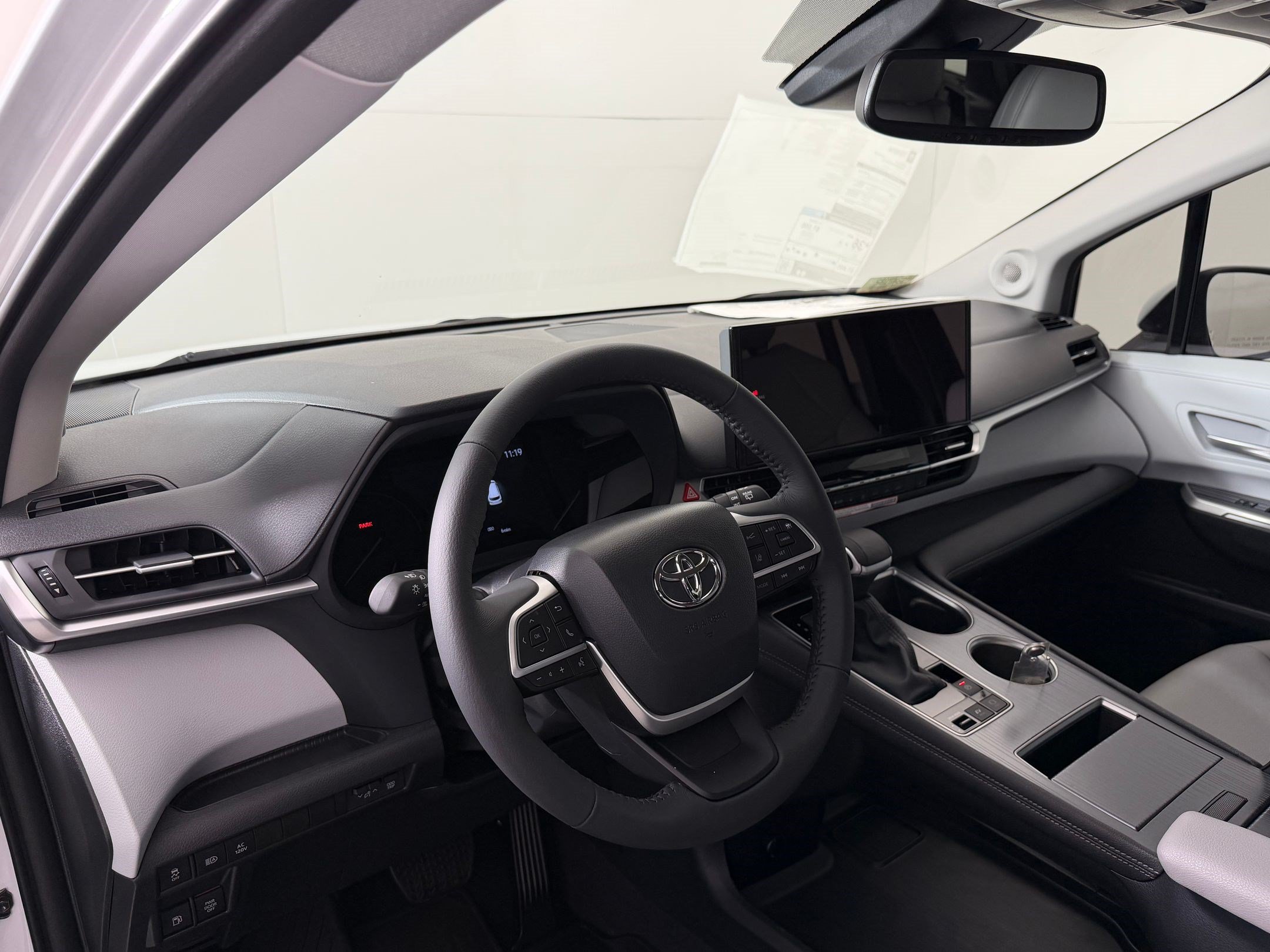 New 2026 Toyota Sienna XLE Van Passenger Van