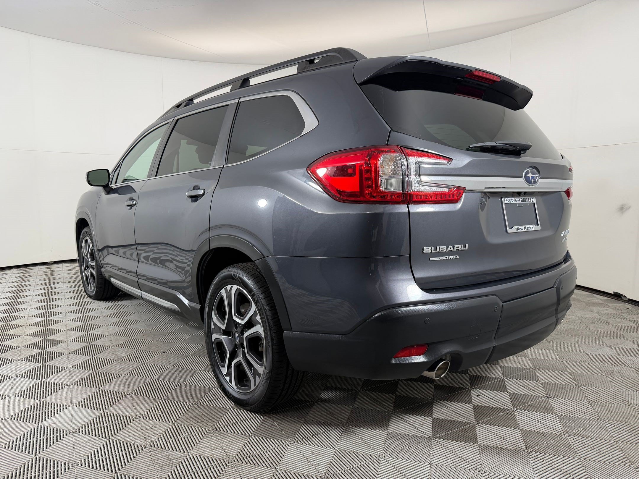 Used 2023 Subaru Ascent Limited SUV