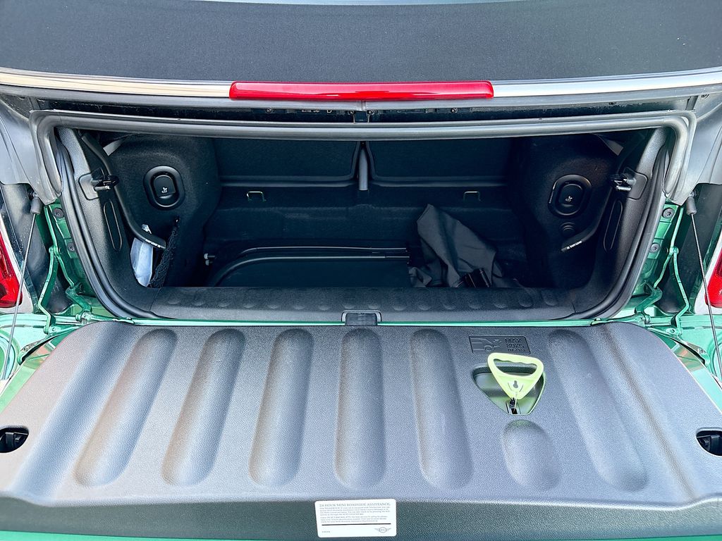 2022 MINI Convertible S - Photo 25