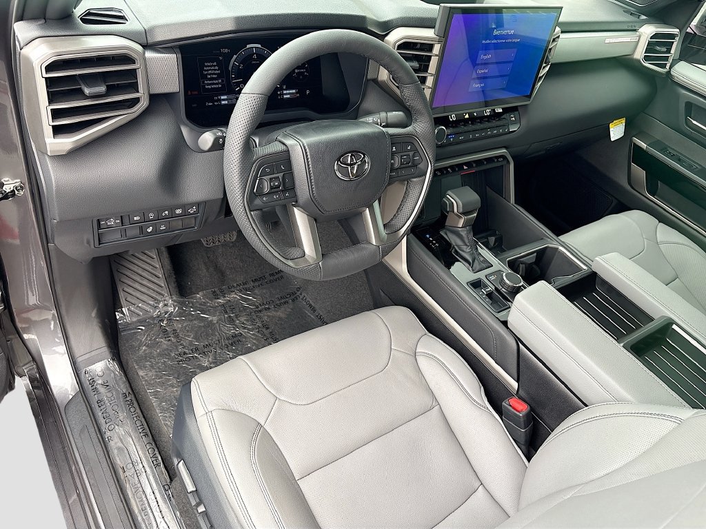 2026 Toyota Tundra Limited - Photo 9