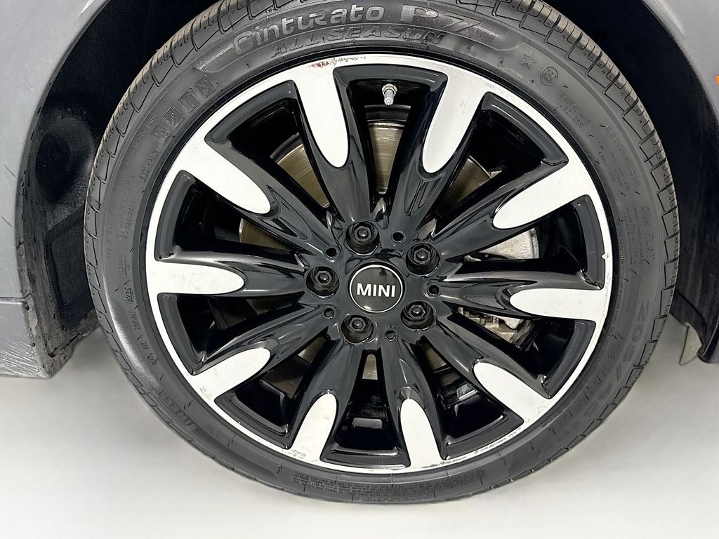 2022 MINI Convertible S - Photo 29