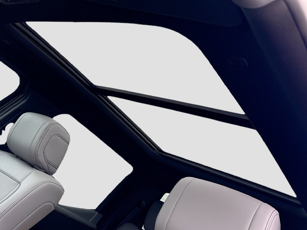2026 Toyota Tundra Limited - Photo 18