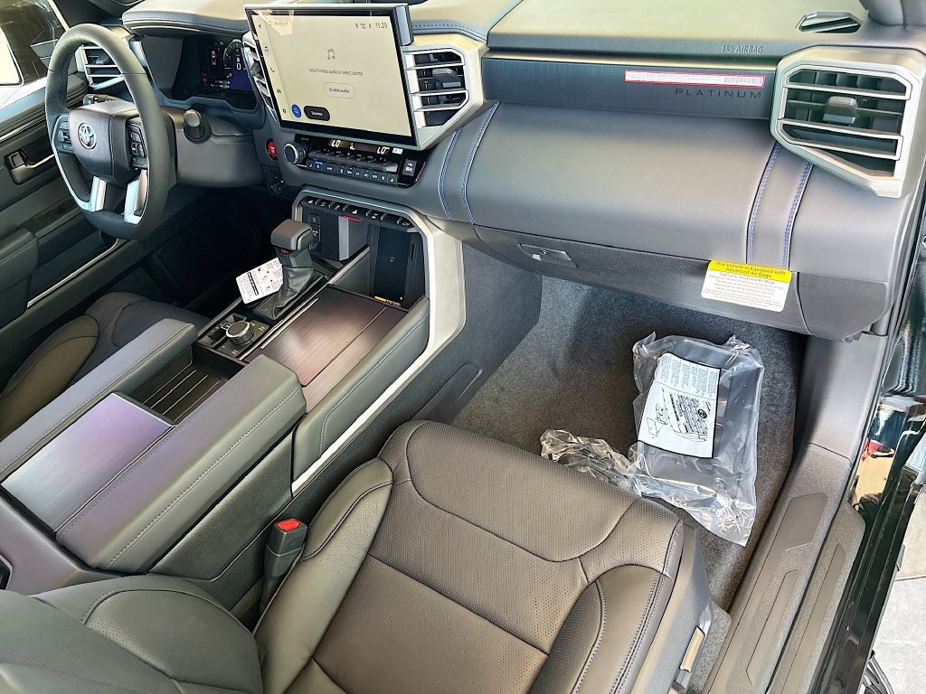 2026 Toyota Tundra Platinum - Photo 17