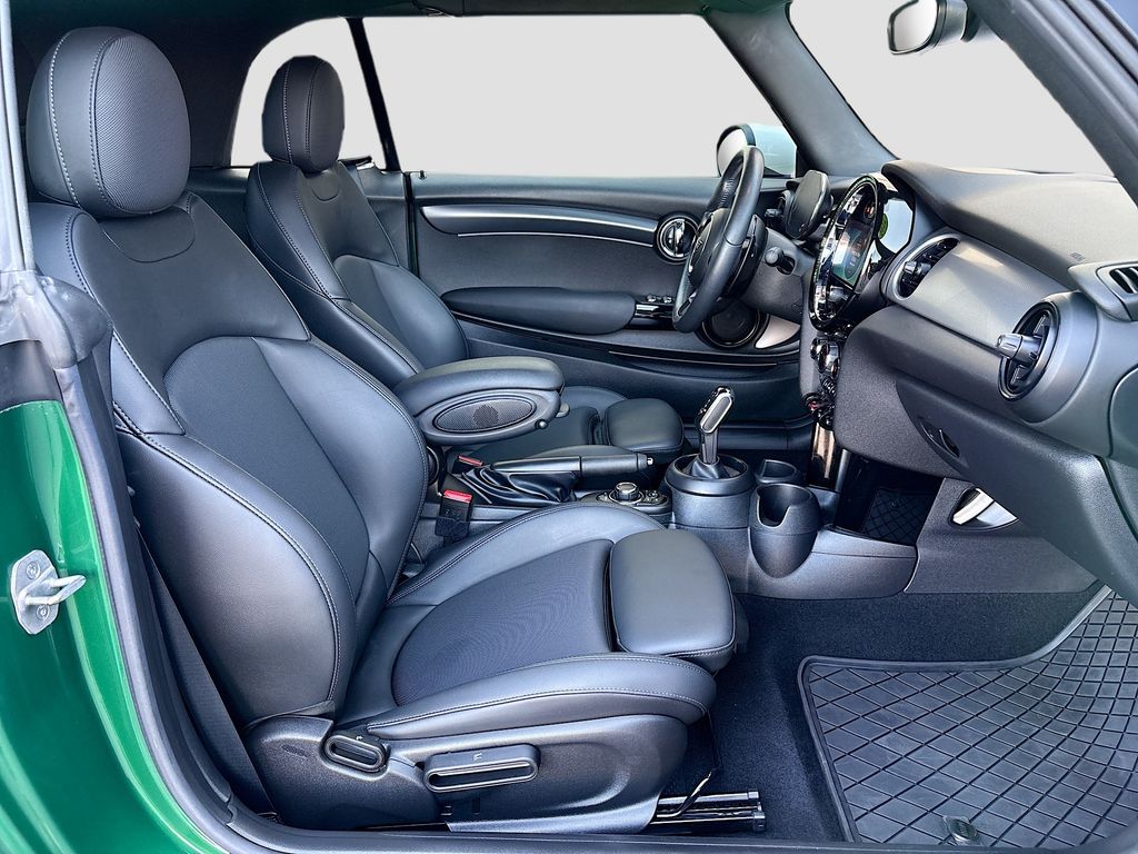 2022 MINI Convertible S - Photo 20