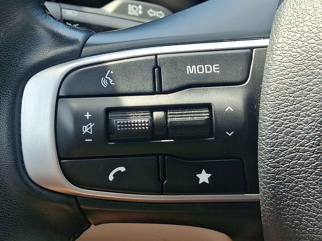 2023 Kia Sportage EX - Photo 21
