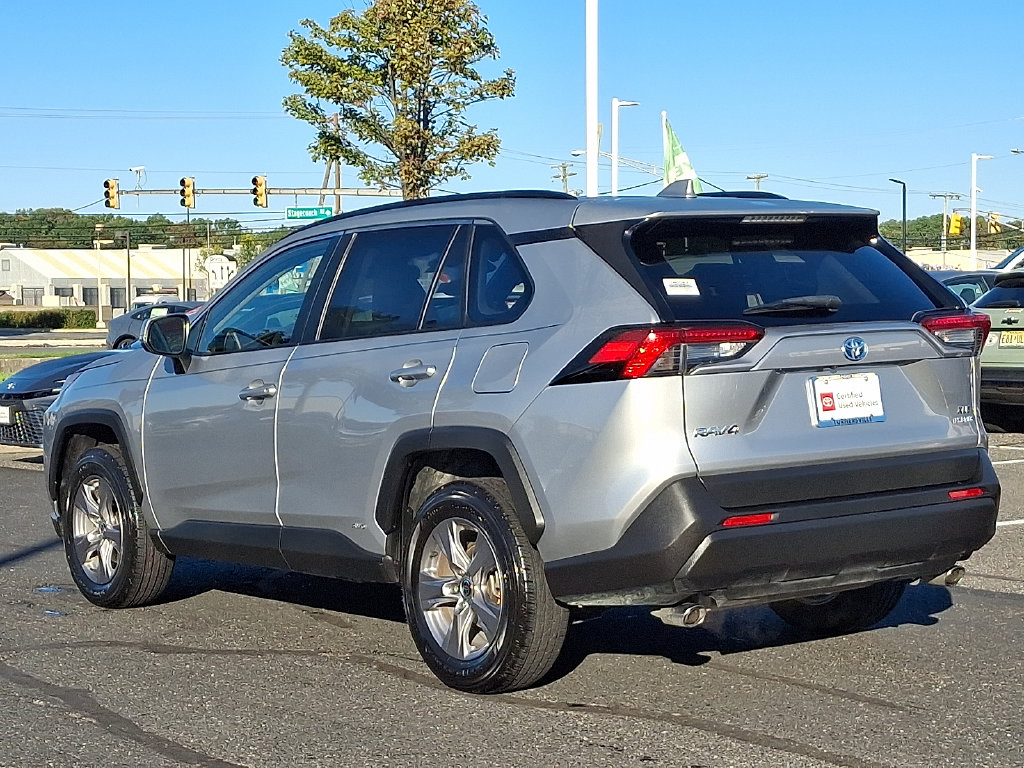 Used 2024 Toyota RAV4 Hybrid XLE SUV