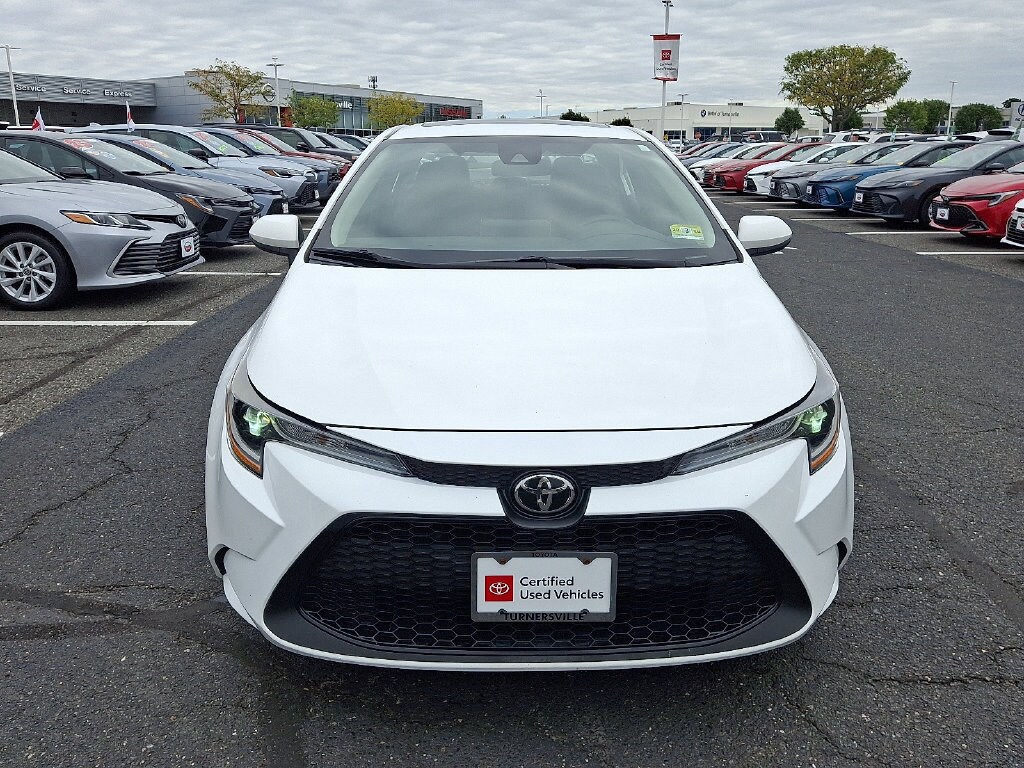Certified 2021 Toyota Corolla LE Sedan
