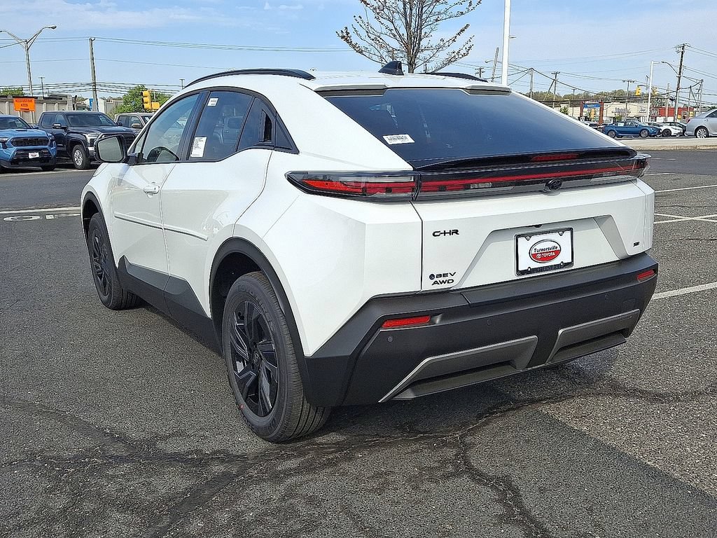 New 2026 Toyota C-HR SE SE AWD