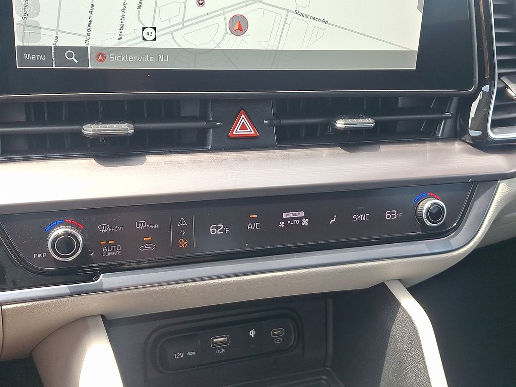 2023 Kia Sportage EX - Photo 16