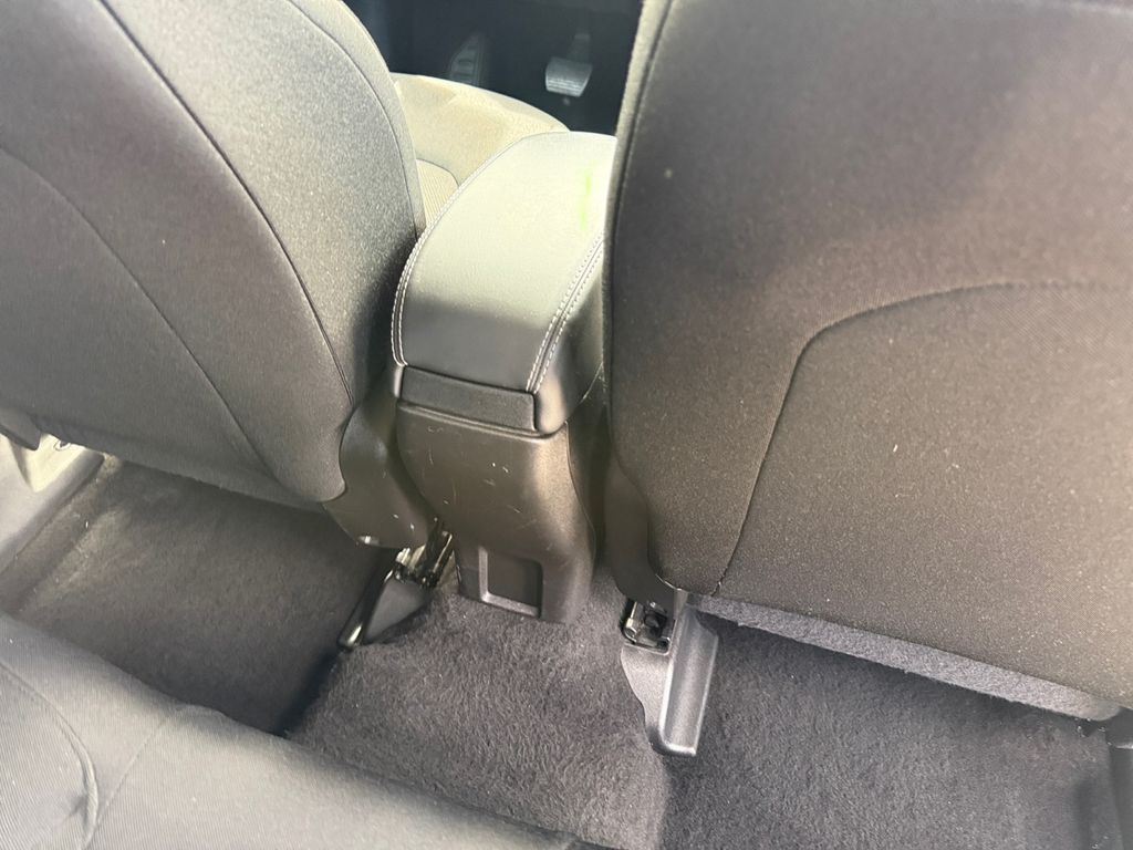 2023 Jeep Renegade Latitude - Photo 20
