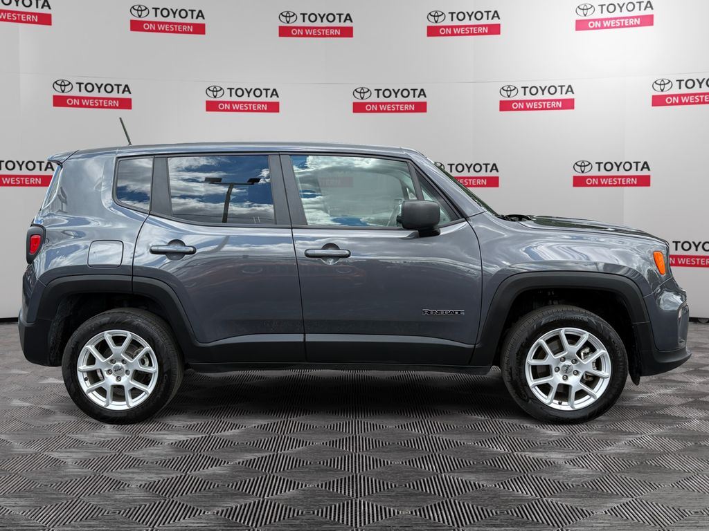 Used 2023 Jeep Renegade Latitude SUV