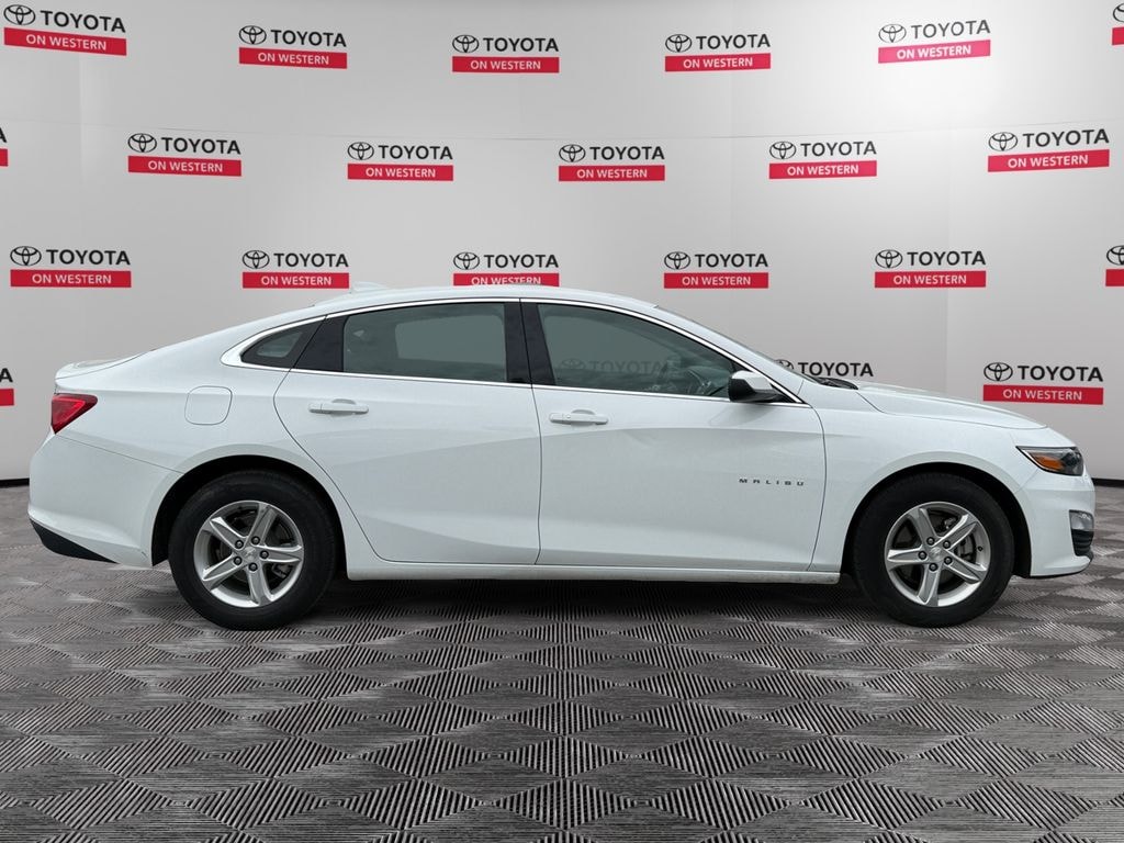 Used 2024 Chevrolet Malibu LT Sedan