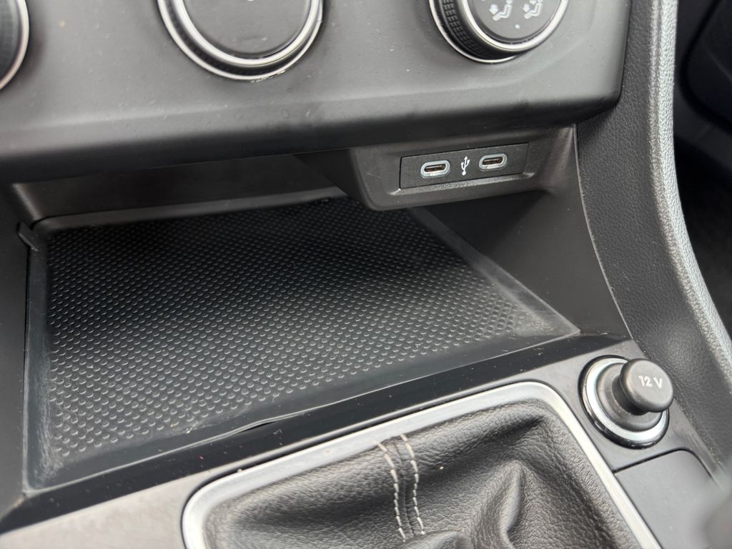 2024 Volkswagen Jetta S - Photo 34