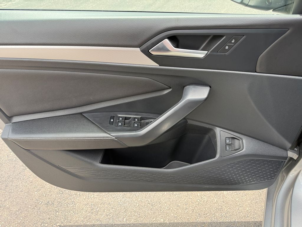 2024 Volkswagen Jetta S - Photo 25