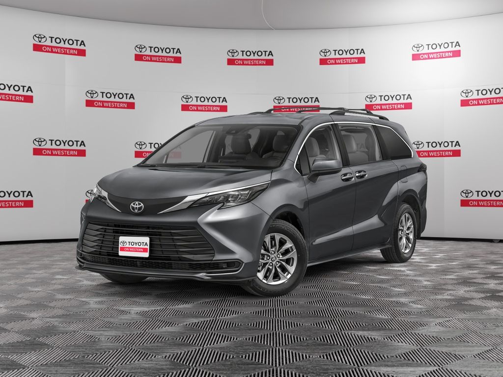 2026 Toyota Sienna 8 PASSENGER 