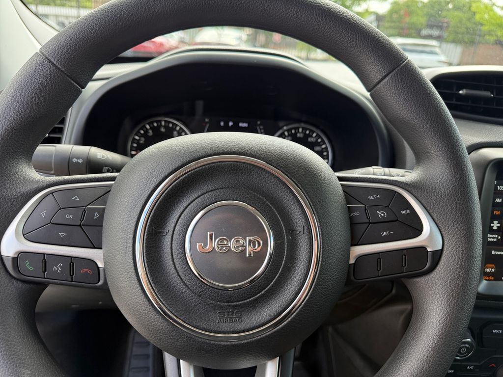 2023 Jeep Renegade Latitude - Photo 31