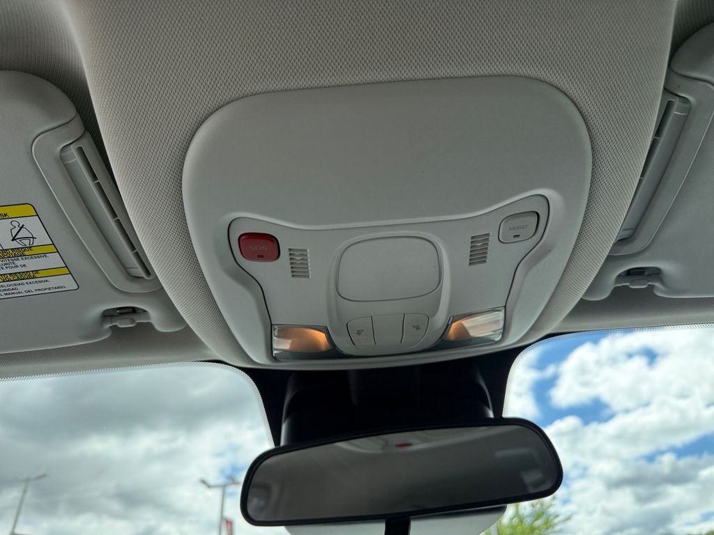 2023 Jeep Renegade Latitude - Photo 37