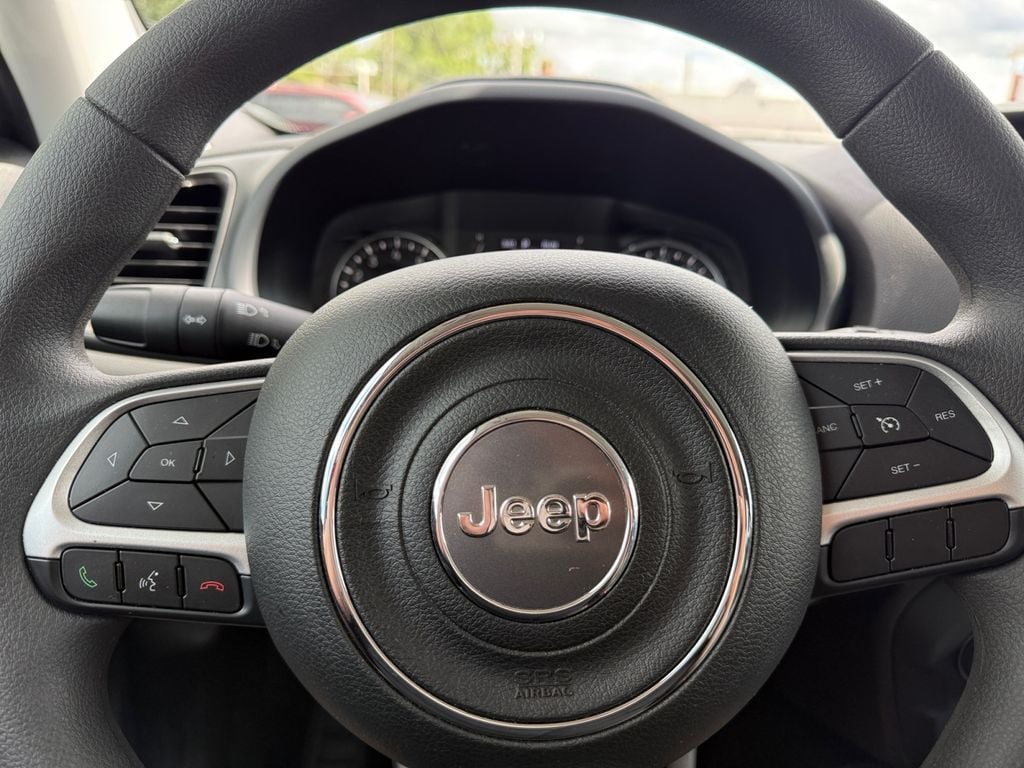 2023 Jeep Renegade Latitude - Photo 31