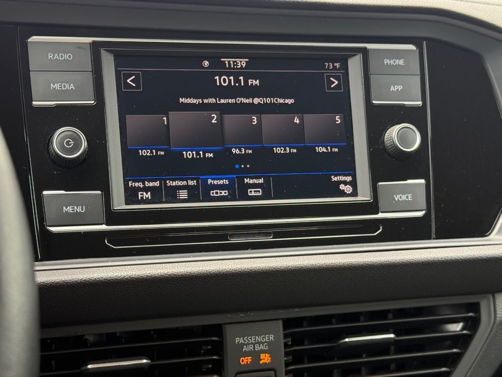 2024 Volkswagen Jetta S - Photo 31