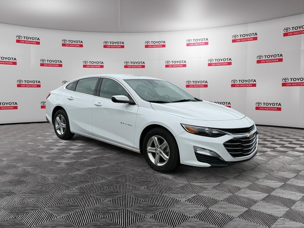 Used 2024 Chevrolet Malibu LT Sedan
