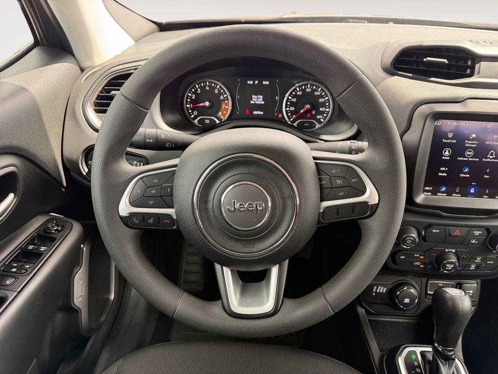2023 Jeep Renegade Latitude - Photo 12