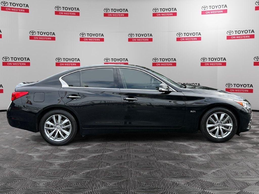 Used 2017 INFINITI Q50 3.0t Premium Sedan