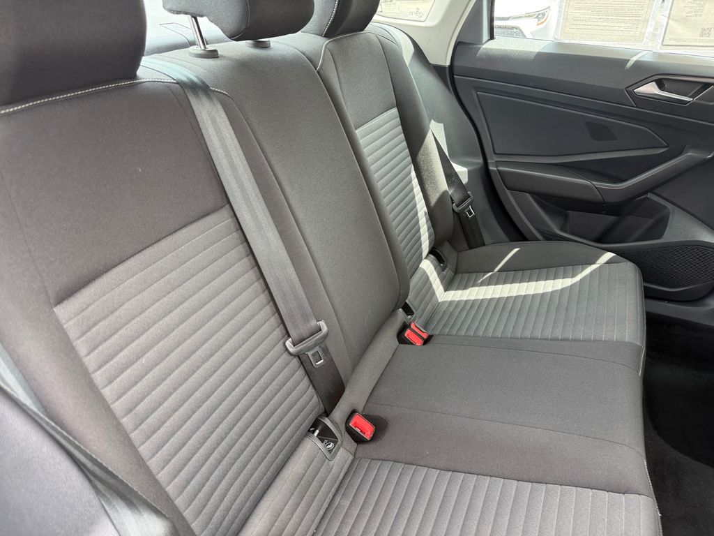 2024 Volkswagen Jetta S - Photo 21