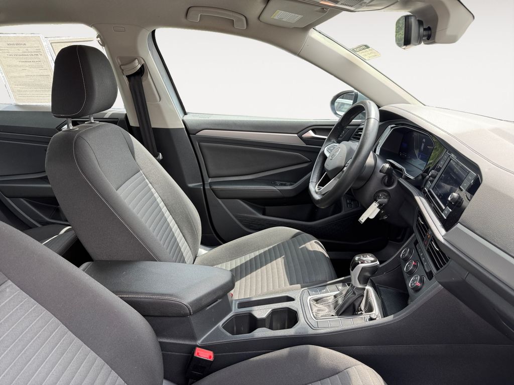 2024 Volkswagen Jetta S - Photo 15