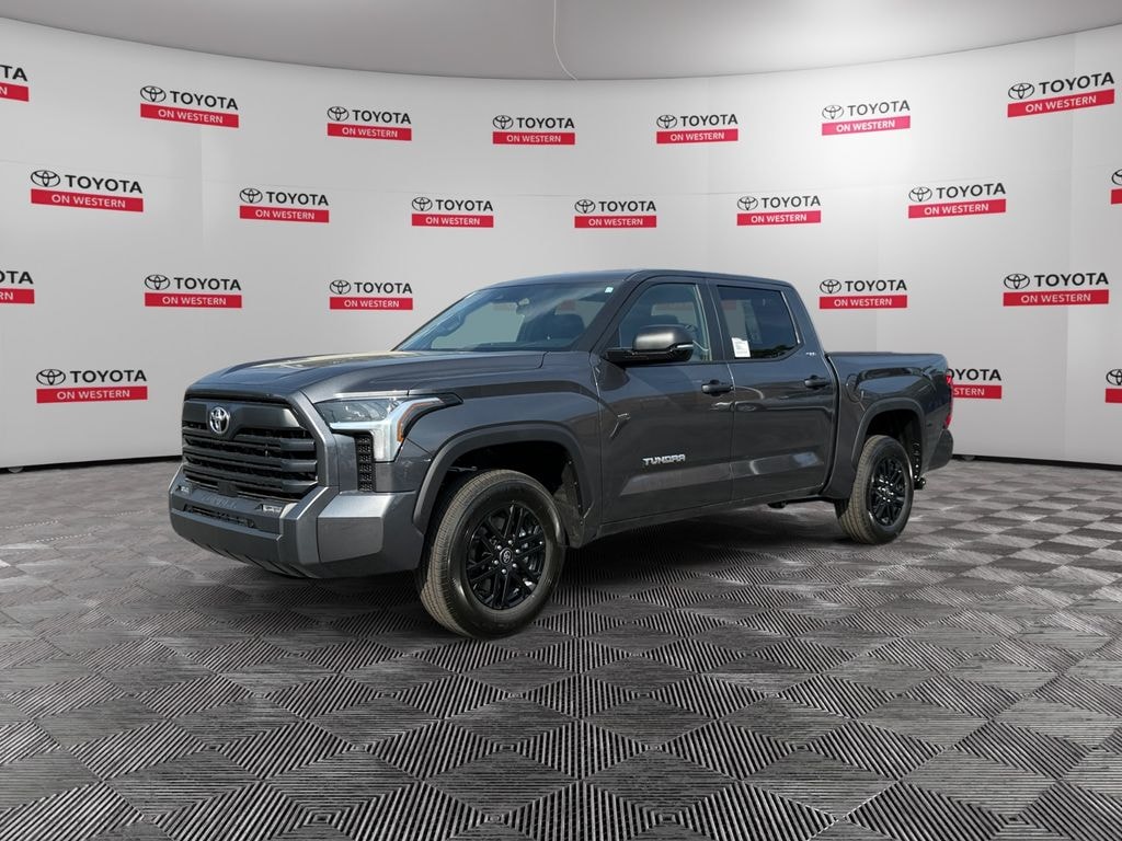 New 2026 Toyota Tundra SR5 SR5 CREWMAX 5.5