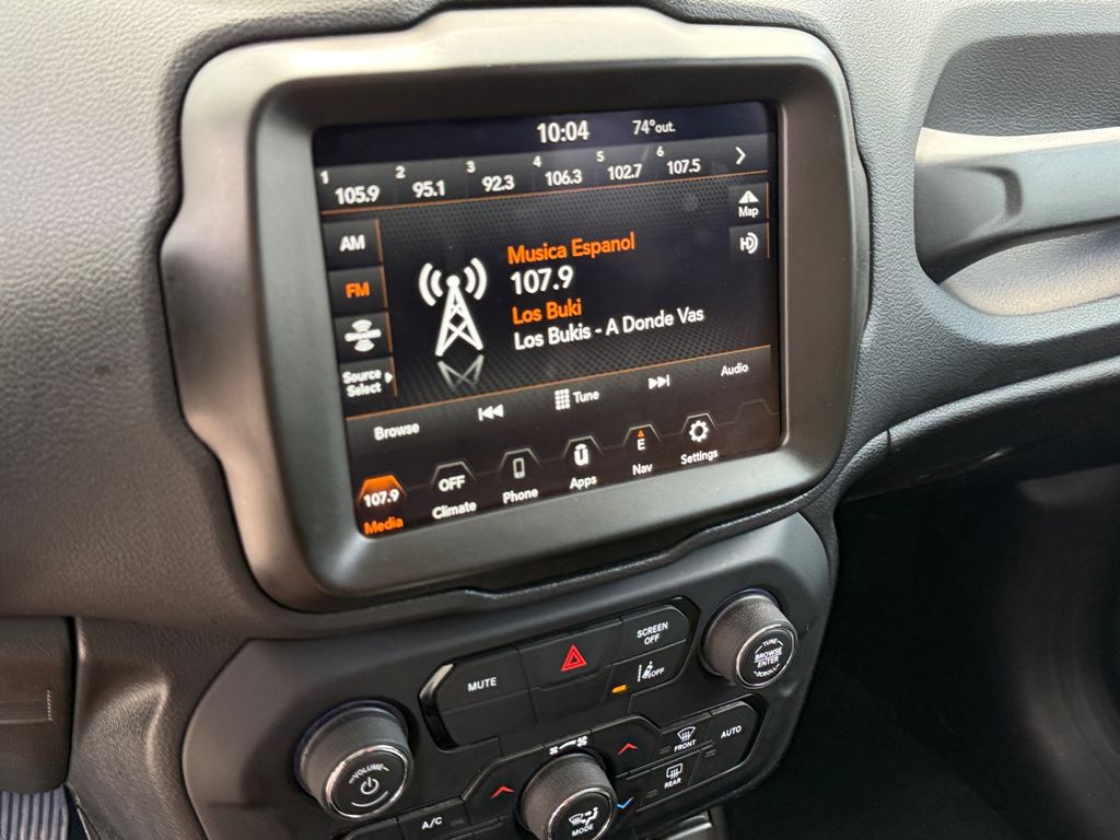 2023 Jeep Renegade Latitude - Photo 32