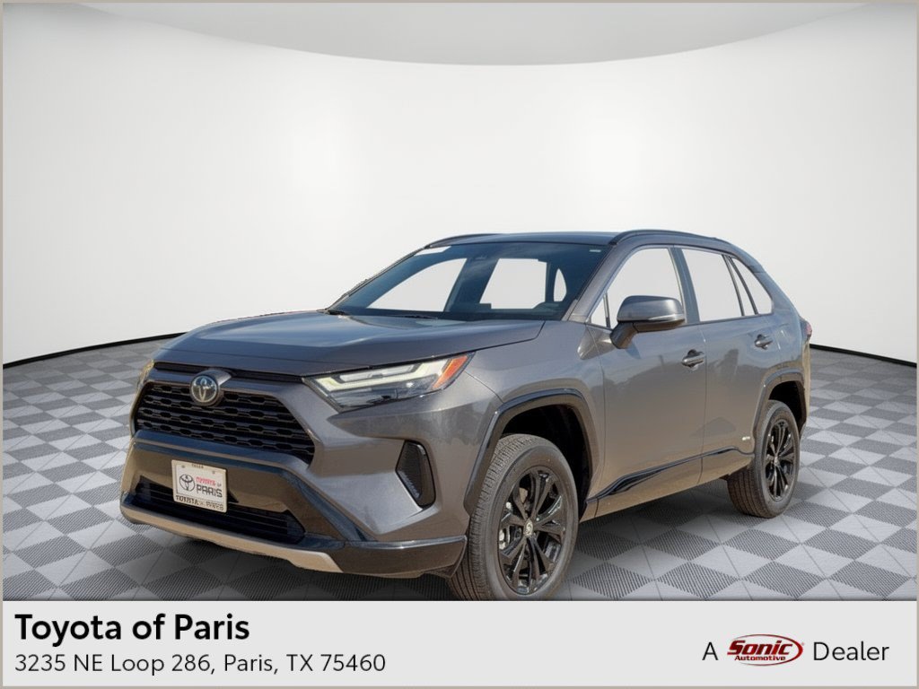 2024 Toyota RAV4 SE