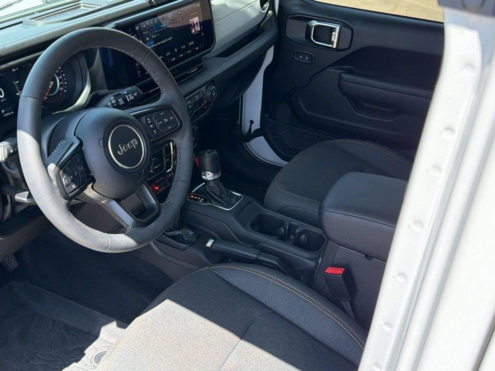 Used 2025 Jeep Wrangler Sport SUV