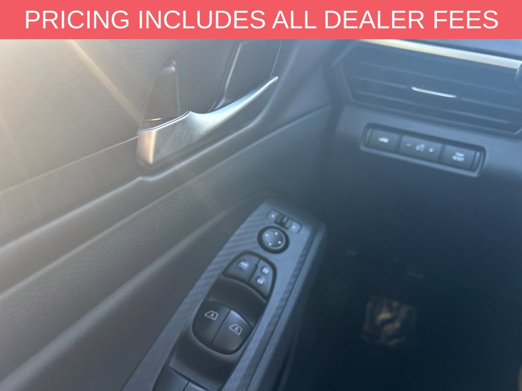2025 Nissan Altima SV - Photo 13