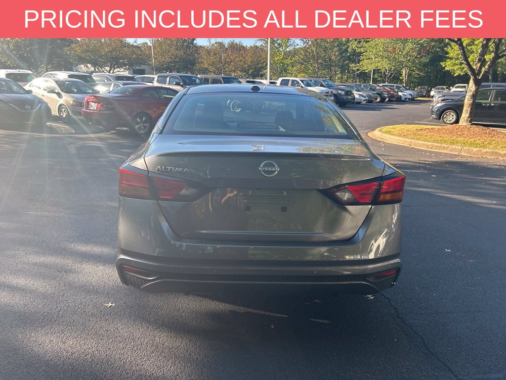 2025 Nissan Altima SV - Photo 7