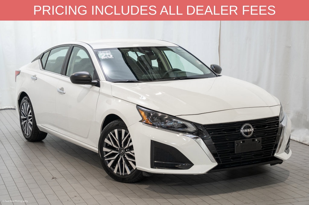 Used 2025 Nissan Altima 2.5 SV Sedan