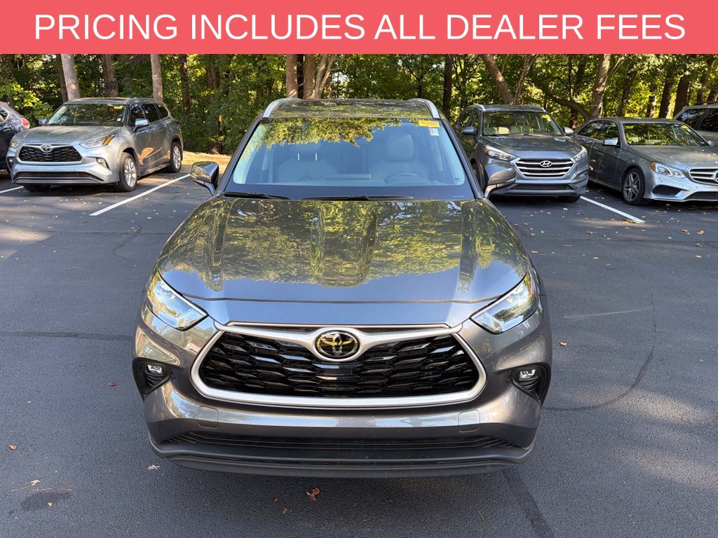 Used 2024 Toyota Highlander XLE SUV