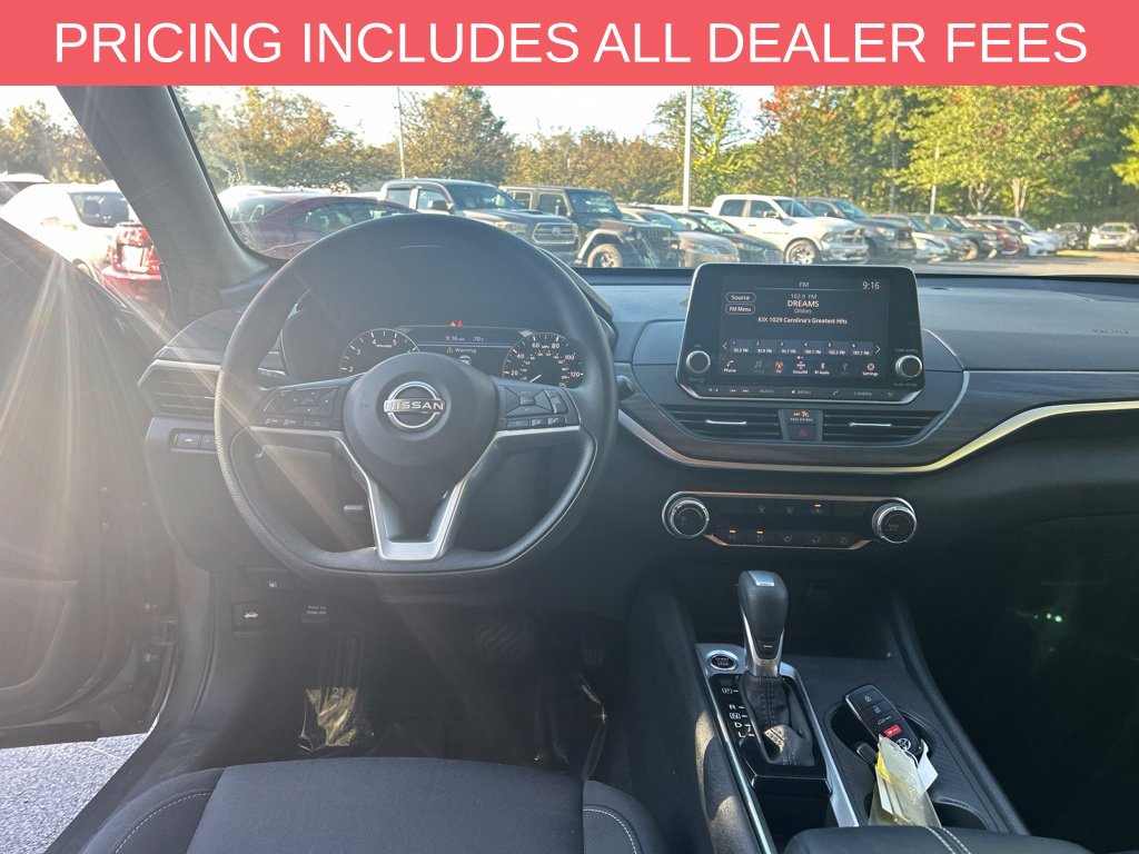 2025 Nissan Altima SV - Photo 2