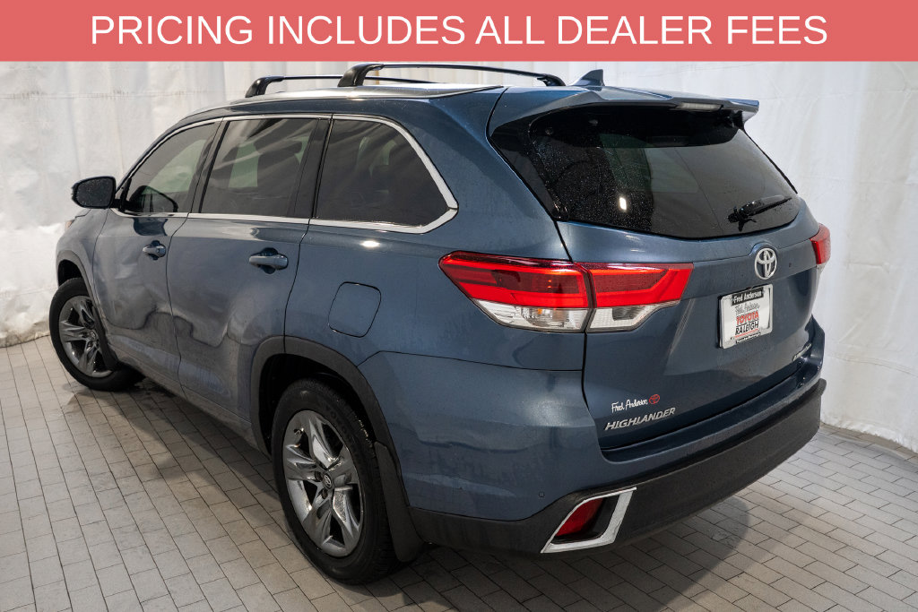 Used 2017 Toyota Highlander Limited Platinum SUV