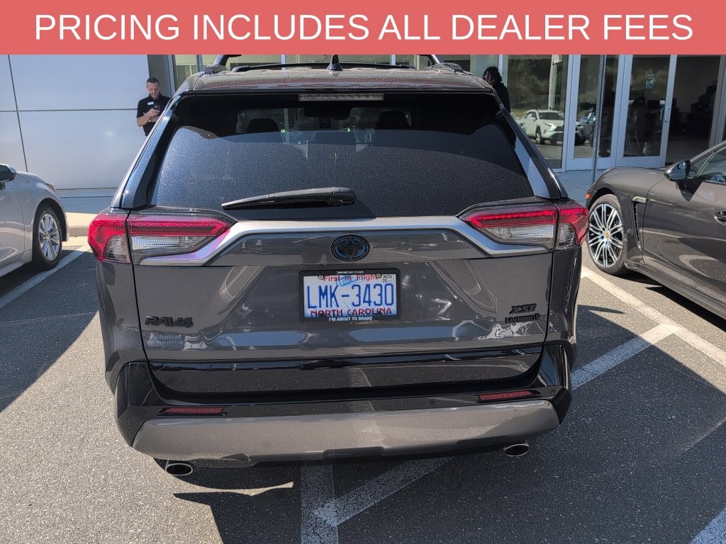 Used 2020 Toyota RAV4 Hybrid XSE SUV