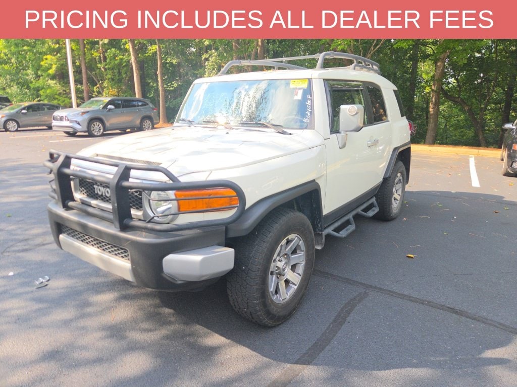 Used 2014 Toyota FJ Cruiser Base SUV