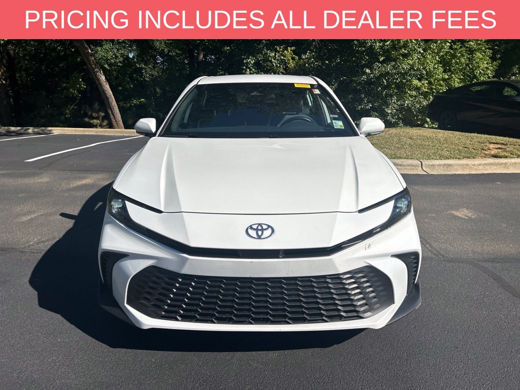 Used 2025 Toyota Camry SE Sedan