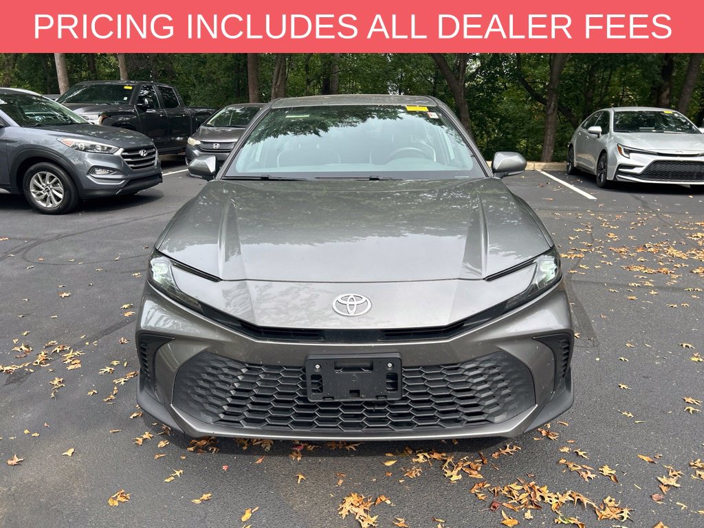 Used 2025 Toyota Camry SE Sedan