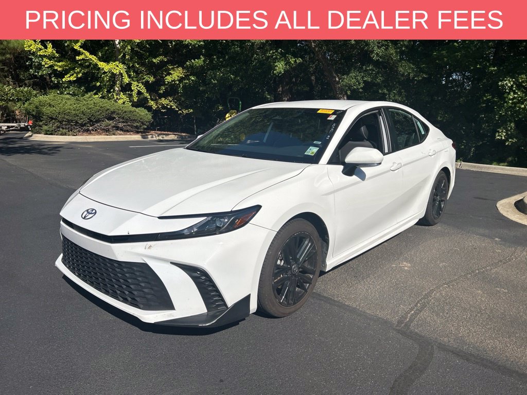 Used 2025 Toyota Camry SE Sedan