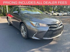 2017 Toyota Camry SE Sedan